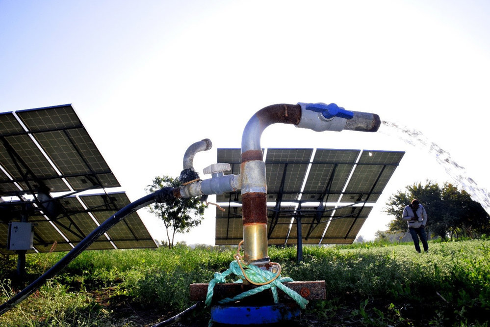 Güneş Enerjili Tarımsal Sulama Sistemleri Pompa